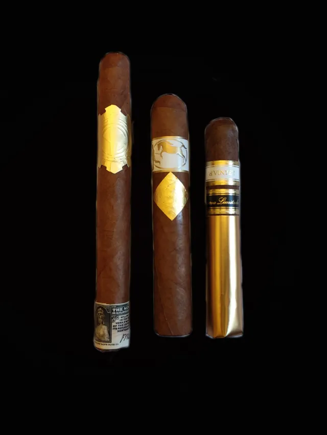 gold-sampler-zigarren-3er-set-blattgold-robusto image 1