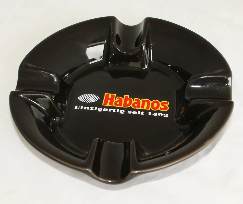 la-galana-habanos-aschenbecher-schwarz-rund-klein-zigarre image 1